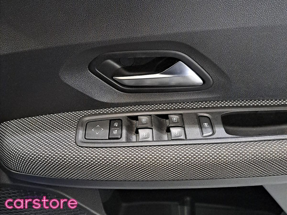 2022 Dacia Jogger - image 17