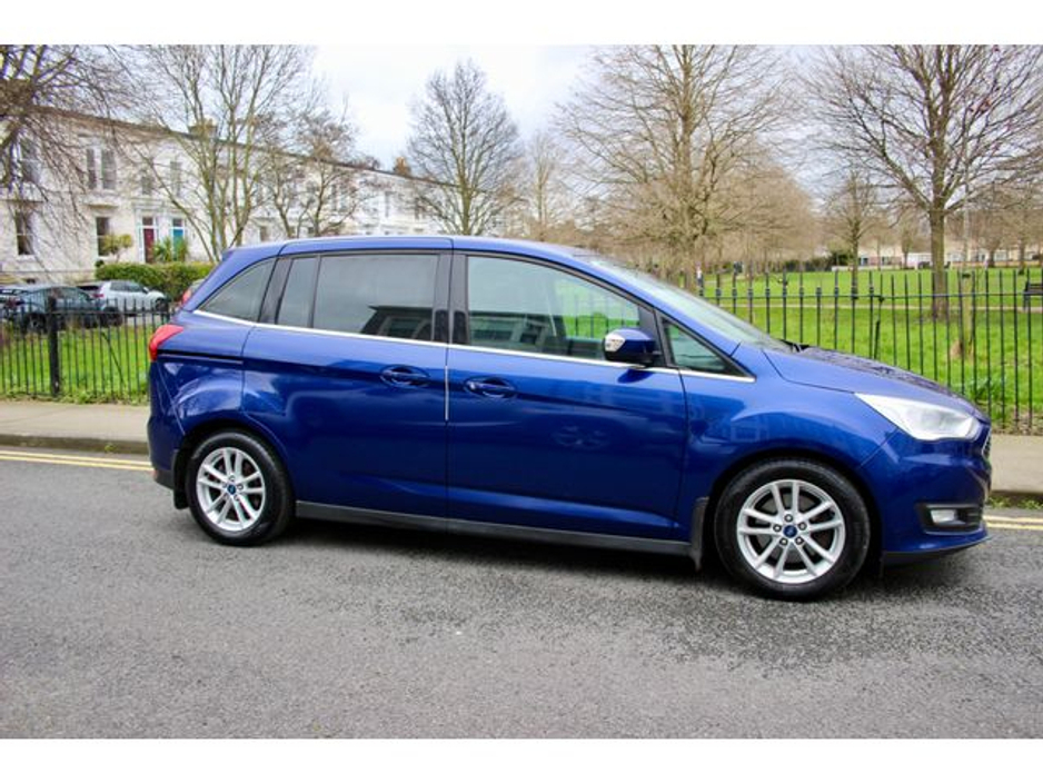 2017 Ford Grand C-Max 1.5 TDCI Zetec 120PS 7 seats , FSH, NCT, 160K KMS €9,950
