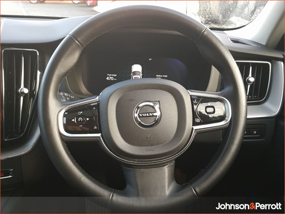 2024 Volvo XC60 T6 350hp AWD PHEV Plus Dark (Three Year Volvo Selekt Warranty + Two Year Volvo Service Plan) €56,900