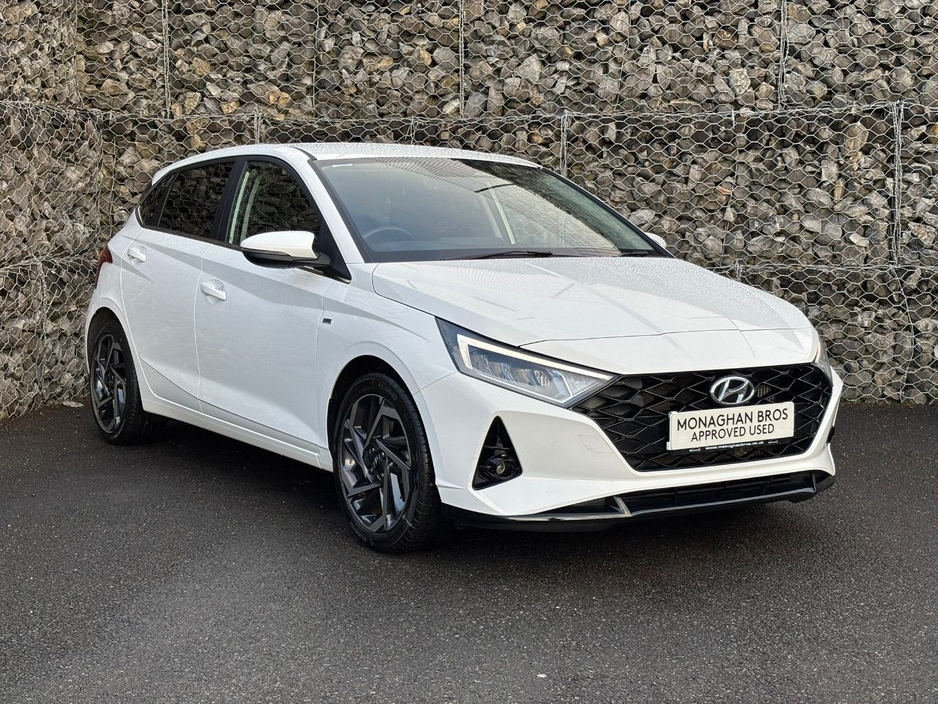 2022 Hyundai i20 PREMIUM MHEV T-GDI €18,956