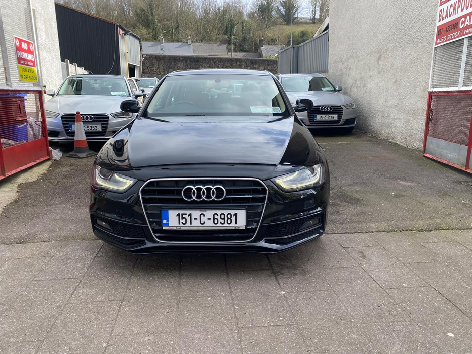 2015 Audi A4 - image 11