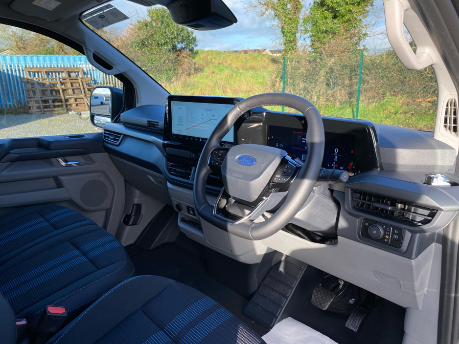 2025 Ford Transit Custom Sport 2.5 PHEV 232BHP SWB