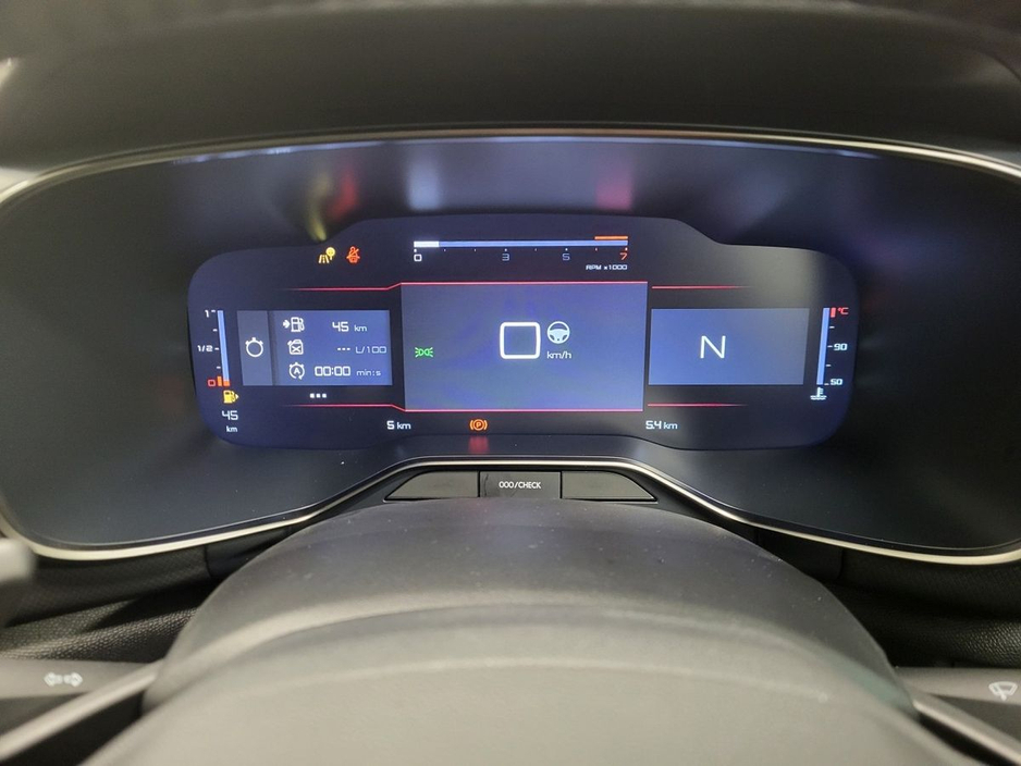 2025 Citroen C5 Aircross - image 10