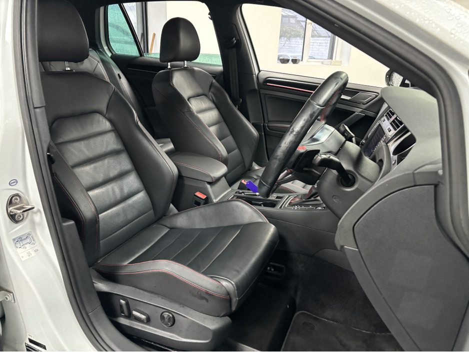 2013 Volkswagen Golf VOLKSWAGEN GOLF GTI DSG 220BHP*KEYLESS ENTRY & START*HEATED BLACK LEATHER SEATS*ELECTRIC SEATS*DCC & ACC*TRADE INS WELCOME* €16,950