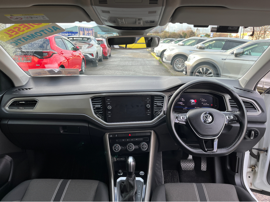 2020 Volkswagen T-Roc STYLE AUTOMATIC 2.0 DIESEL //KEYLESS ENTRY//ADAPTIVE CRUISE CONTROL//REVERSE CAMERA// €23,950