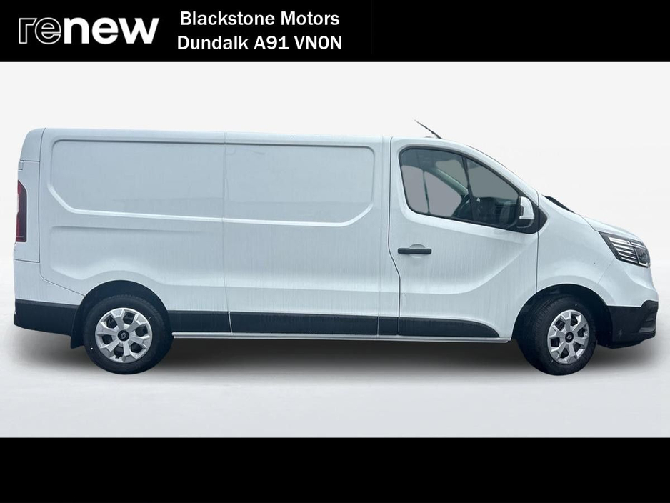 2026 Renault Trafic TRAFIC LL30 BLUE DCI 130 ADVAN €37,950