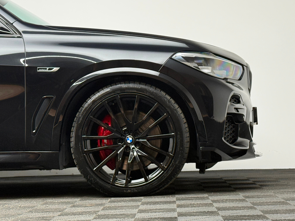 2023 BMW X5 - image 9