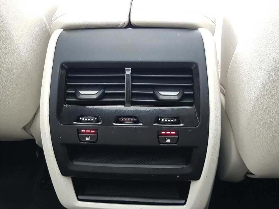 2021 BMW X5 - image 48