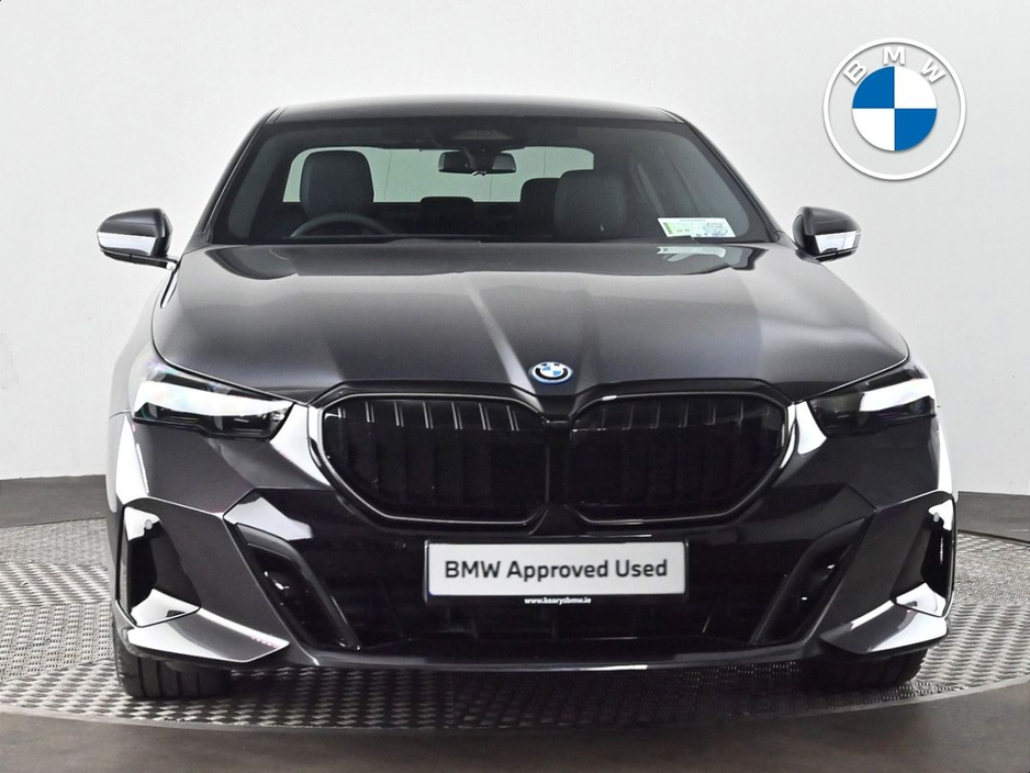2025 BMW 5 Series 530e M Sport Pro Saloon €75,900
