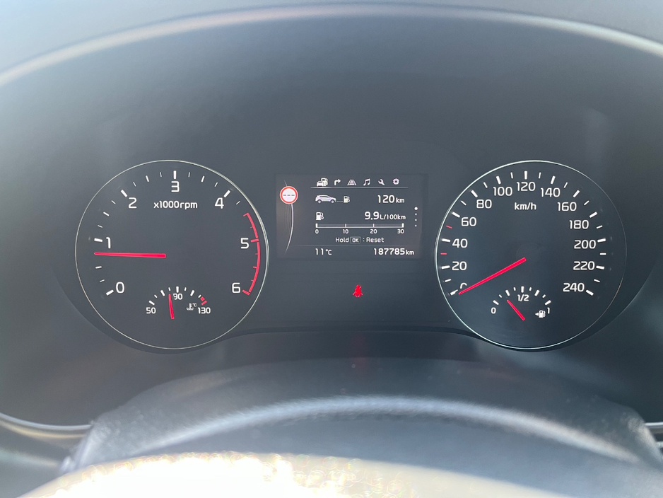 2017 Kia Sportage - image 21