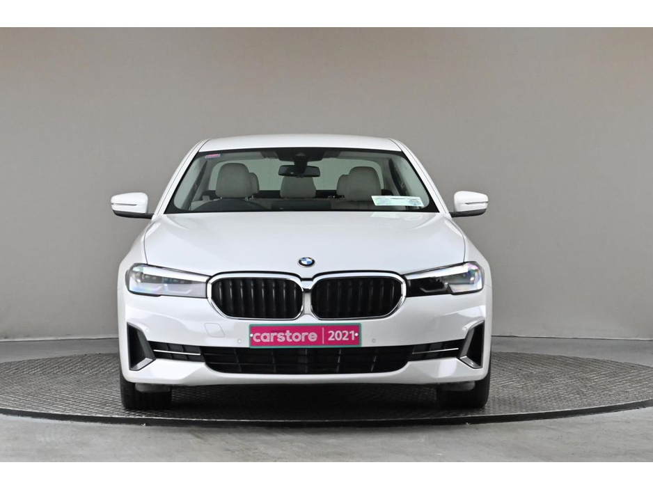 2021 BMW 5 Series - image 2