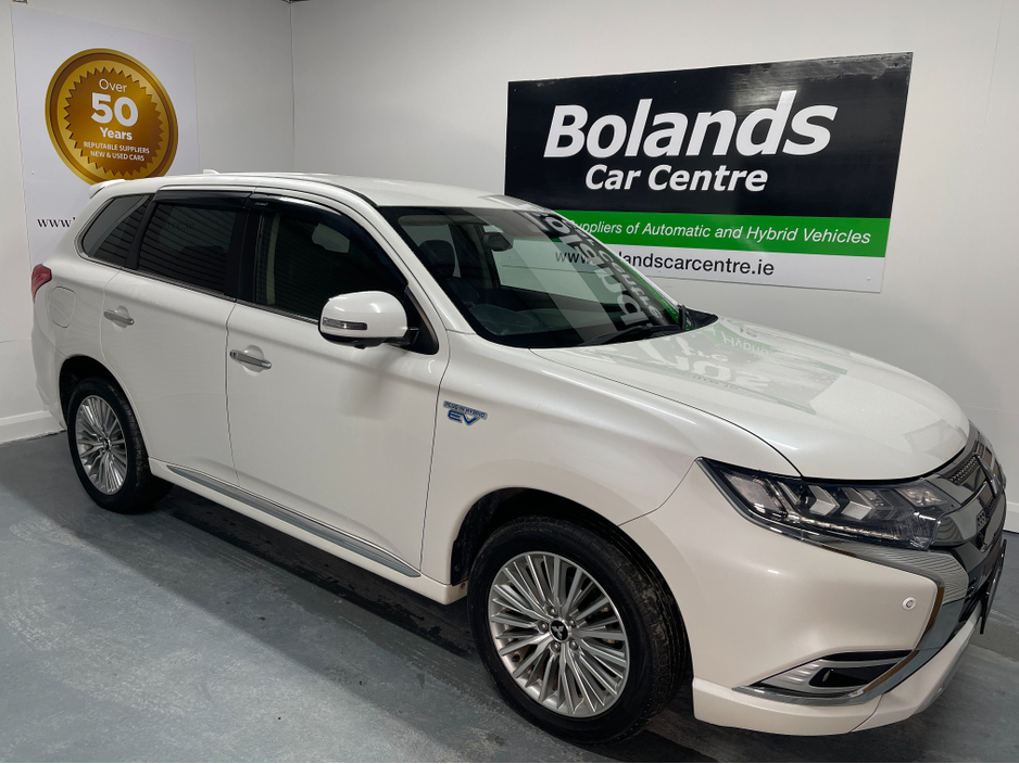 2018 Mitsubishi Outlander (Low Km's) HYBRID 2.4 PHEV AUTOMATIC 5DR MODEL  www.bolandscarcentre.ie €20,900