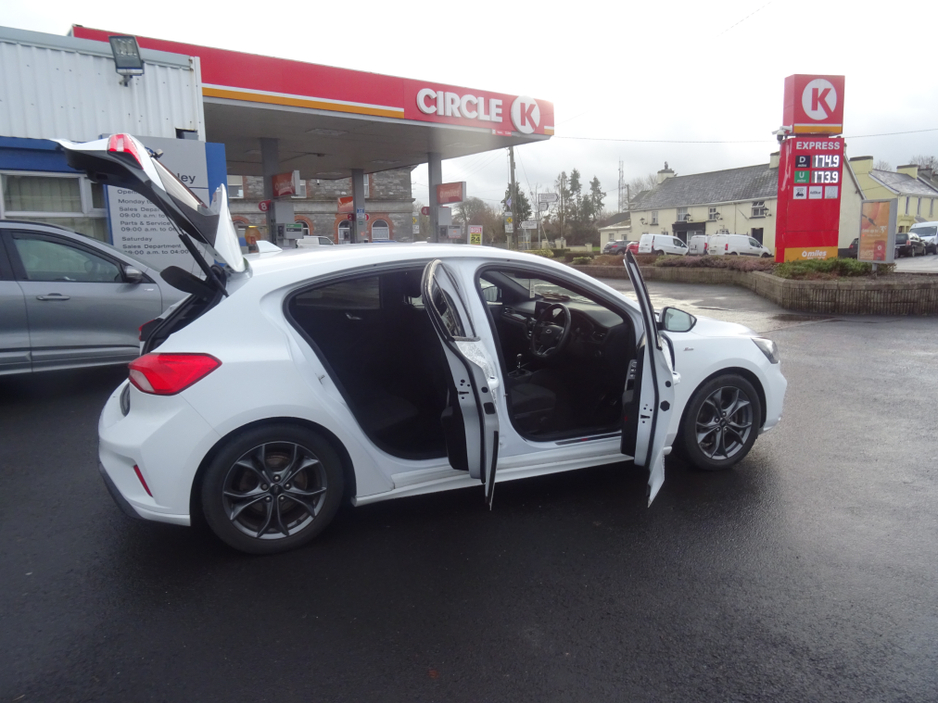 2019 Ford Focus ST-LINE 1.0 ECOBOOST 125 125PS 4DR €18,450