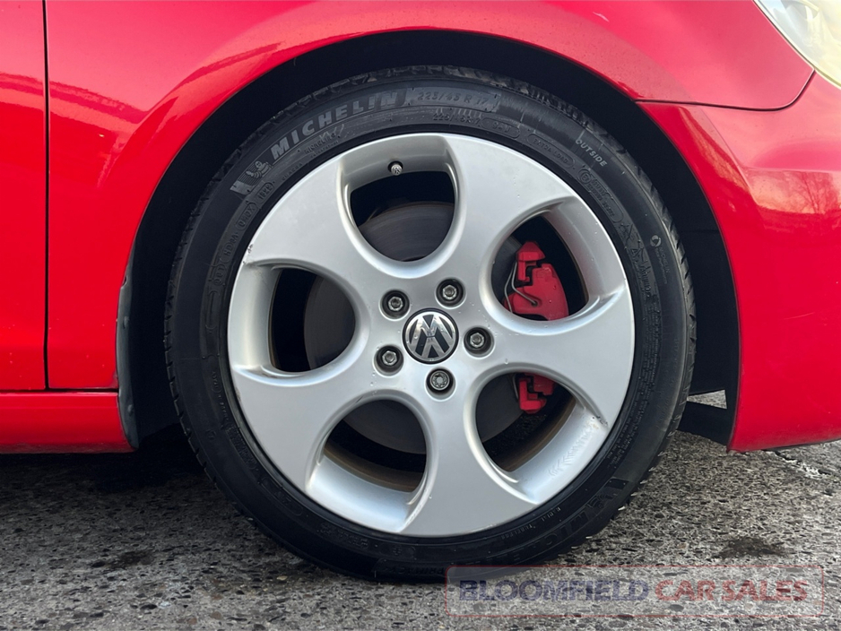 2012 Volkswagen Golf 2.0 GTI , DSG // LOW MILEAGE €13,950