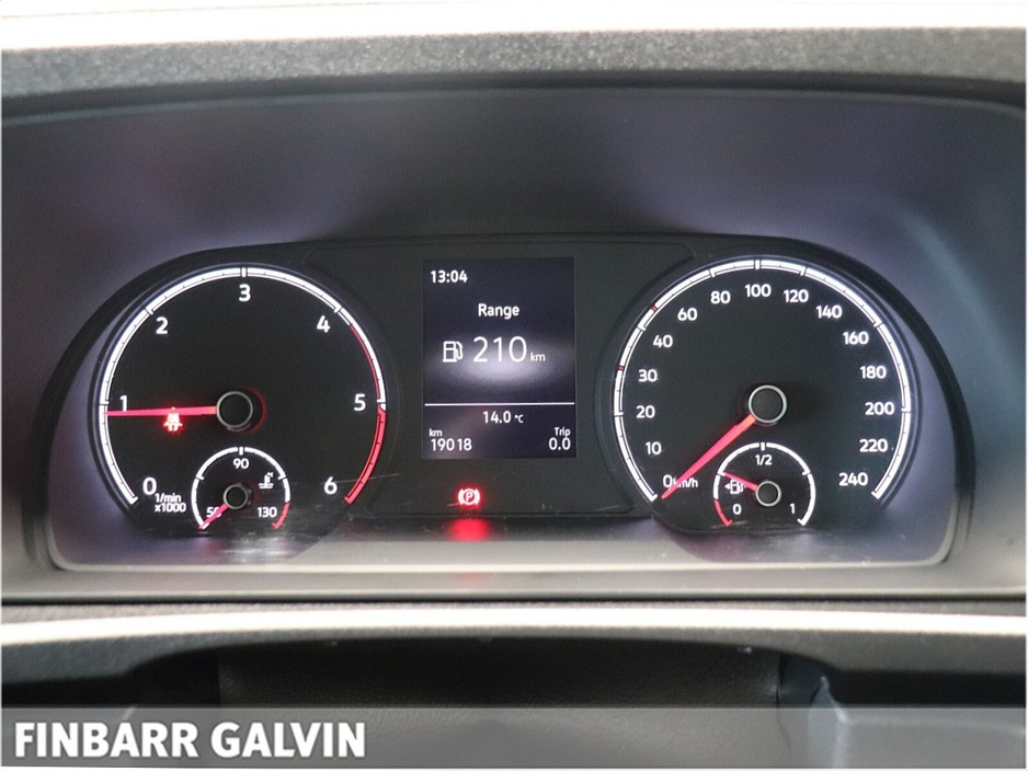 2021 Volkswagen Caddy - image 20