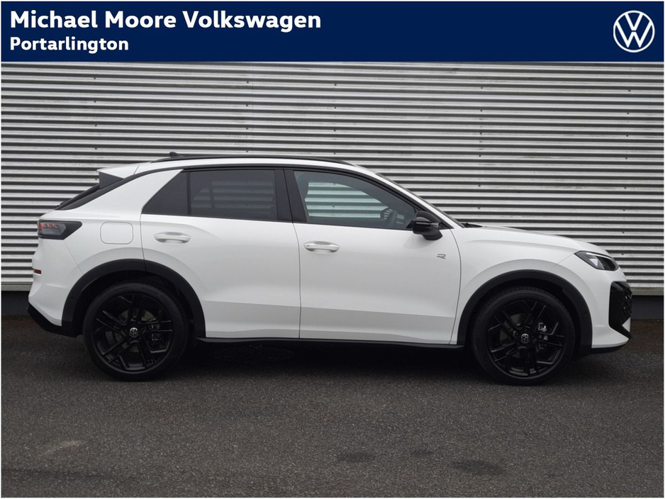 2026 Volkswagen T-Roc - image 6