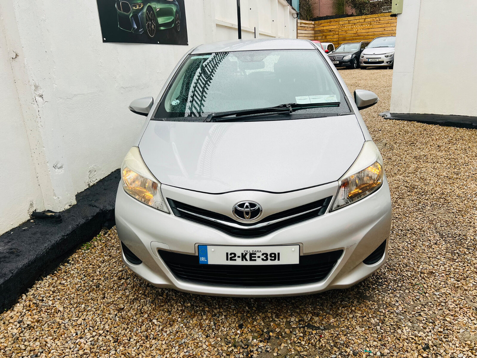 2012 Toyota Yaris 1.0 VVT-i 3Dr Luna €5,950