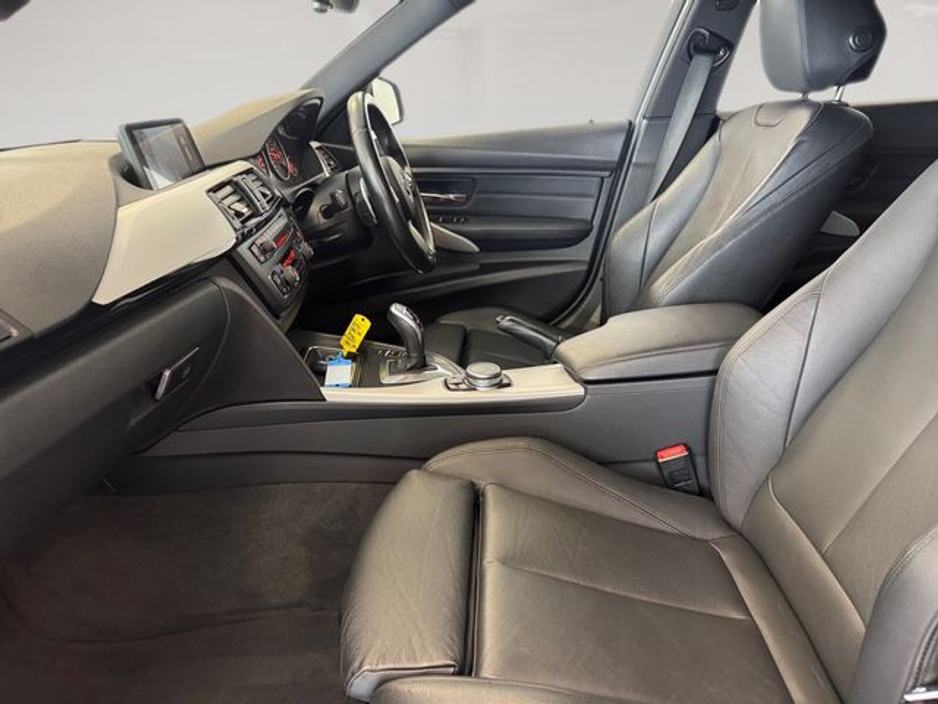 2015 BMW 3 Series 320d M Sport Auto €17,995