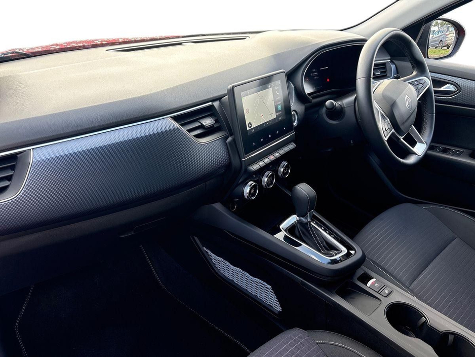 2024 Renault Arkana - image 5