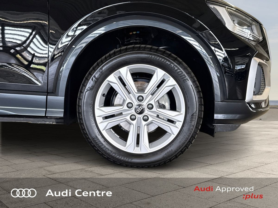 2025 Audi Q2 - image 3