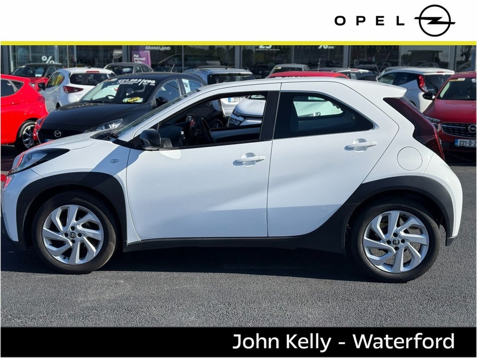 2023 Toyota Aygo X 1.0 Pulse €13,950