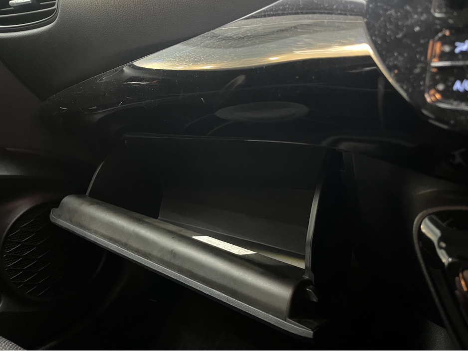 2022 Toyota Prius €21950 2022 TOYOTA PRIUS S 1.8 AUTOMATIC / CRUISE CONTROL / REVERSE CAMERA AND MORE €21,950