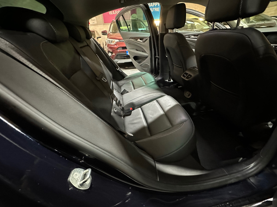 2018 Opel Insignia  €11,888