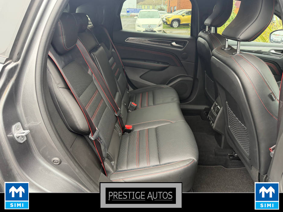 2023 Renault Arkana - image 23