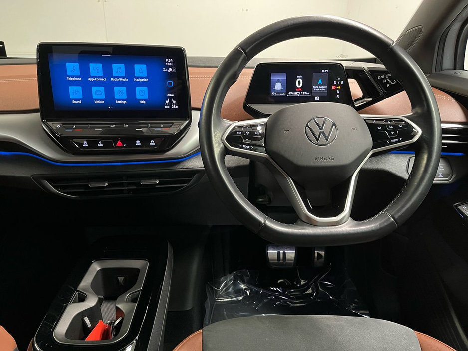 2021 Volkswagen ID.4 Style 52kWh 148HP - Reversing Camera - Sat Nav - Climate Control - Heated Seats - Keyless Start - Apple CarPlay/Android Auto €21,950