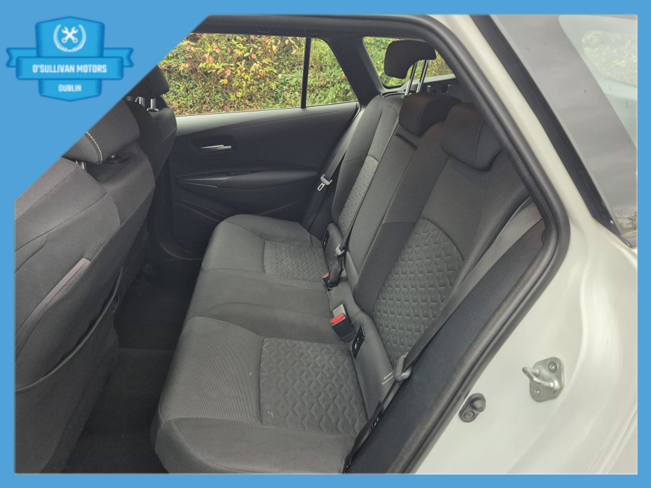 2022 Toyota Corolla - image 19