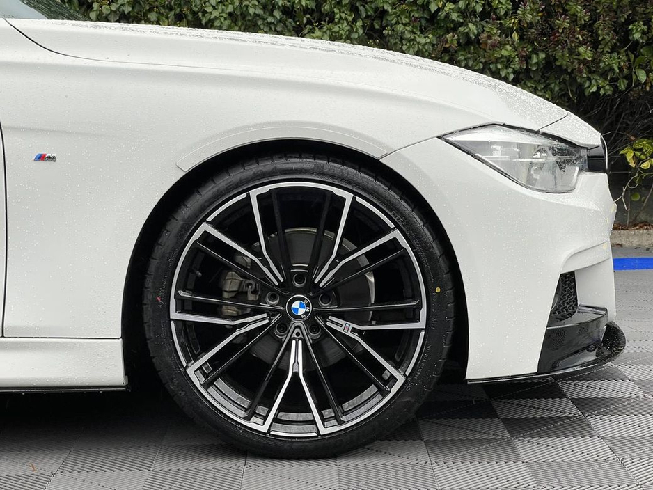 2016 BMW 3 Series 320d M-SPORT COMPETITION // ADAPTIVE CRUISE CONTROL // LEATHER INTERIOR // BLUETOOTH MUSIC €21,950