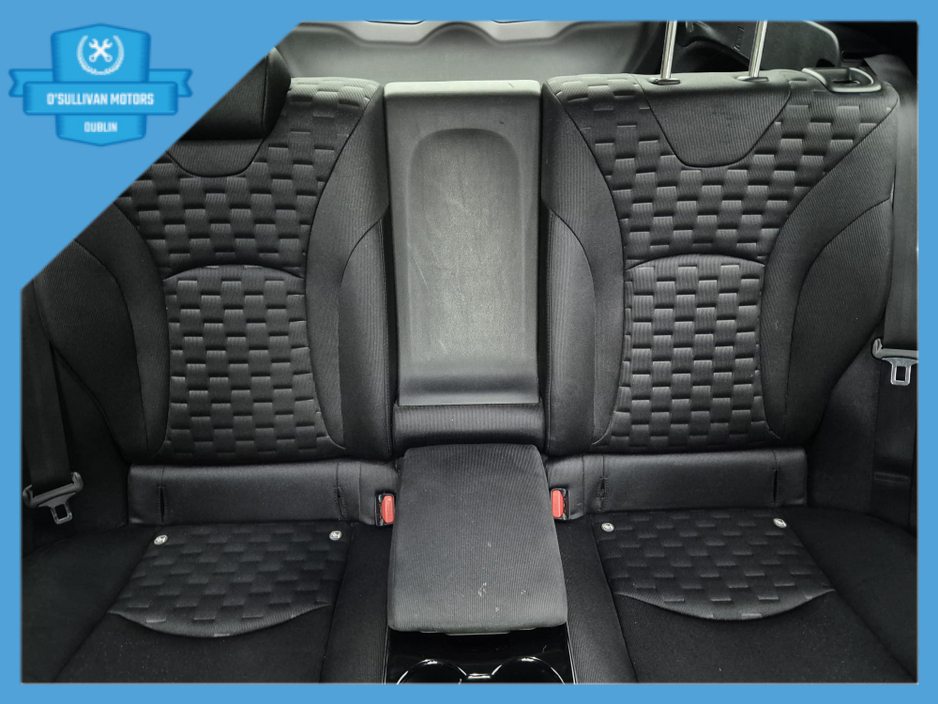 2017 Toyota Prius /2017/1.8 PETROL PLUG-IN HYBRID/AUTO €16,999