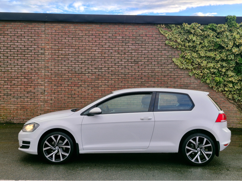 2015 Volkswagen Golf 1.2 TSI MANUAL €8,750