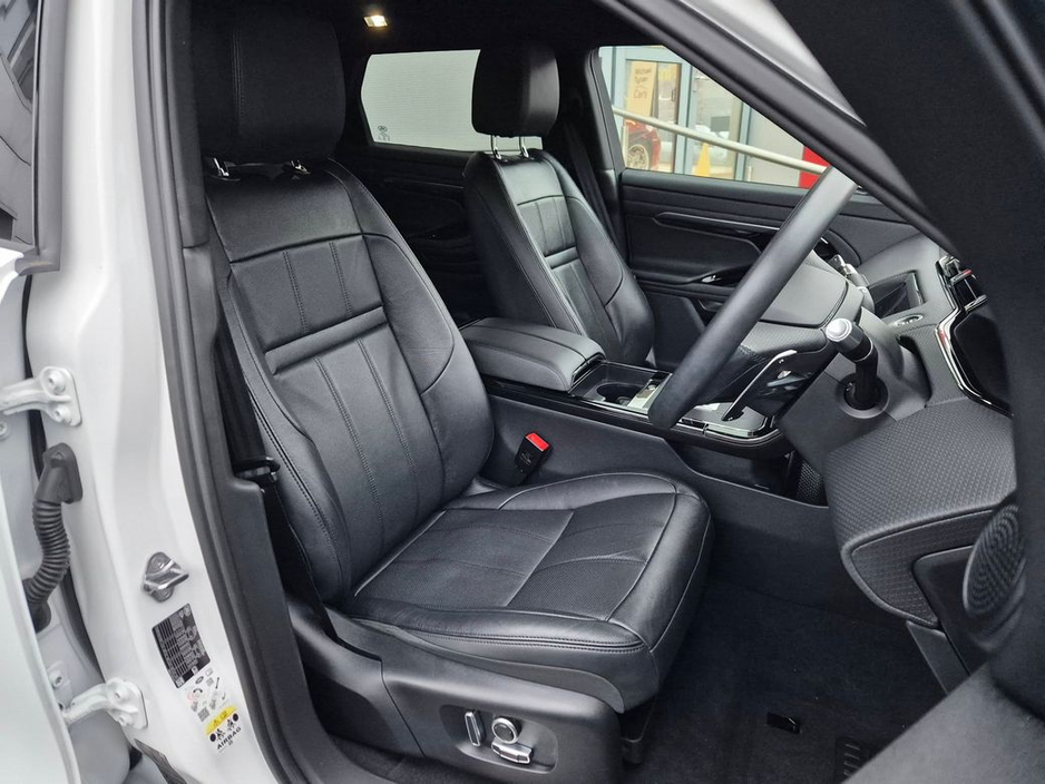 2021 Land Rover Range Rover Evoque R-Dynamic S P300e 1.5 Petrol Plug-In Hybrid Auto, 20'' Alloys, Black Leather Seats - Trade in Price €36, 777. €35,777