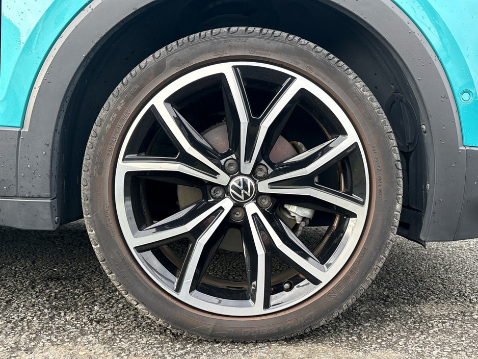 2020 Volkswagen T-Cross - image 5