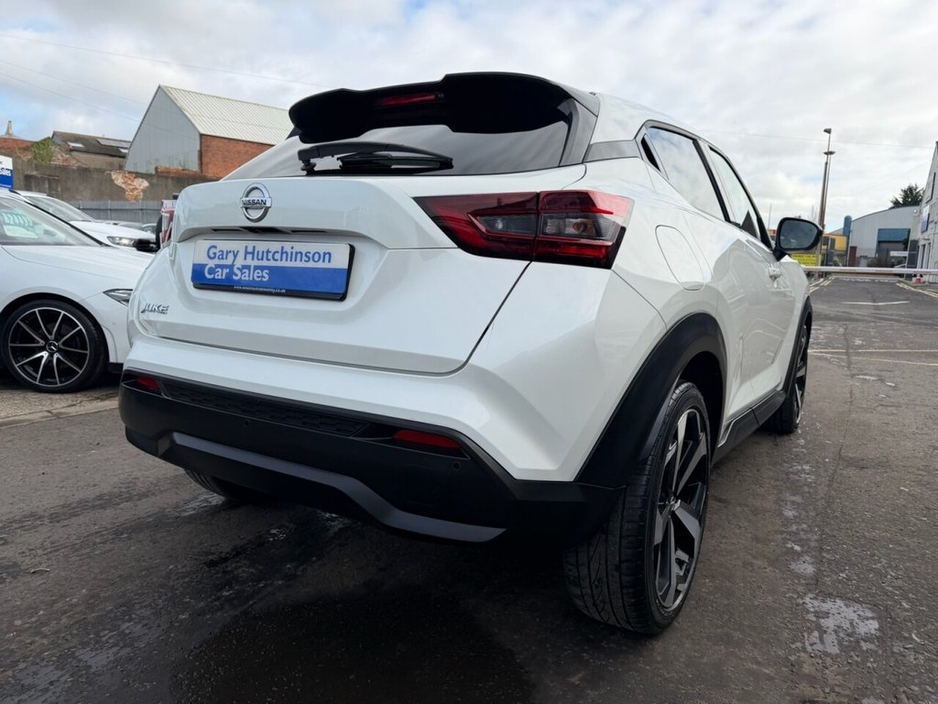 2021 Nissan Juke - image 30