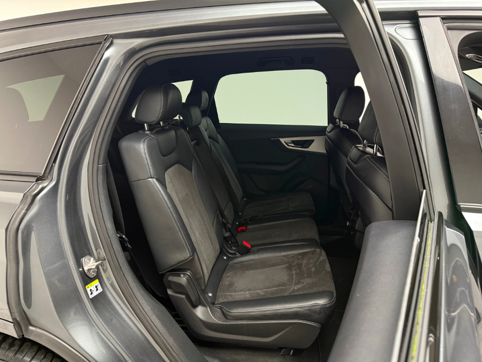 2020 Audi Q7 S LINE 45 TDI 3.0 *7 SEATER* €49,990