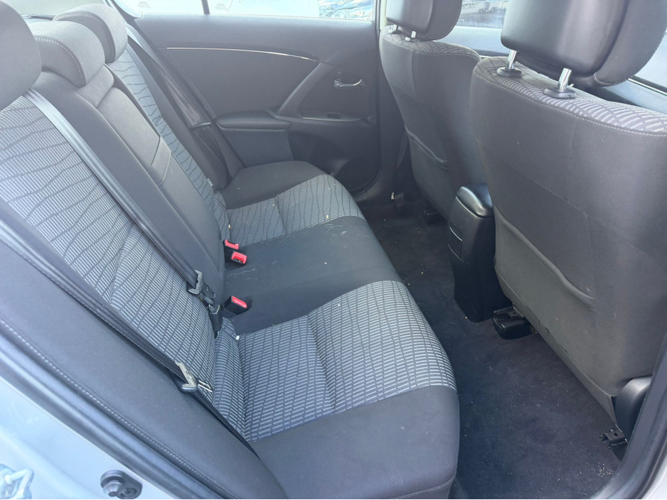 2011 Toyota Avensis 2.2 D-4D TR 150BHP €4,490