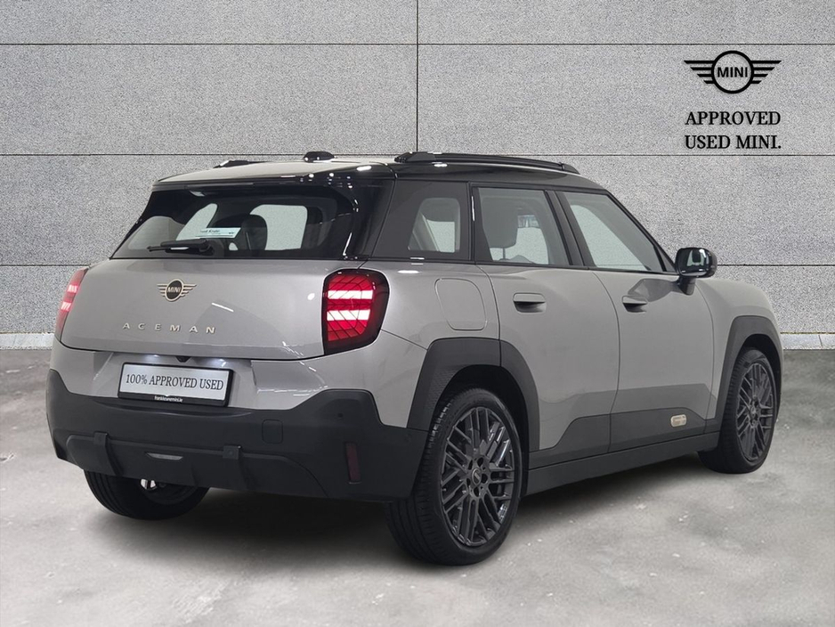 2025 MINI Aceman - image 23