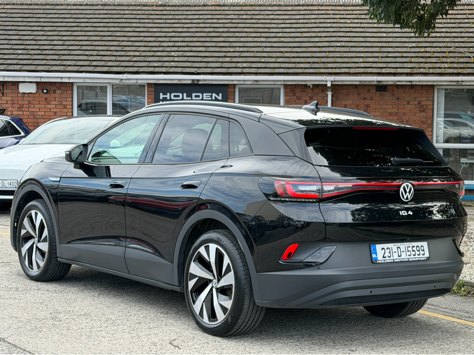 2023 Volkswagen ID.4 - image 11