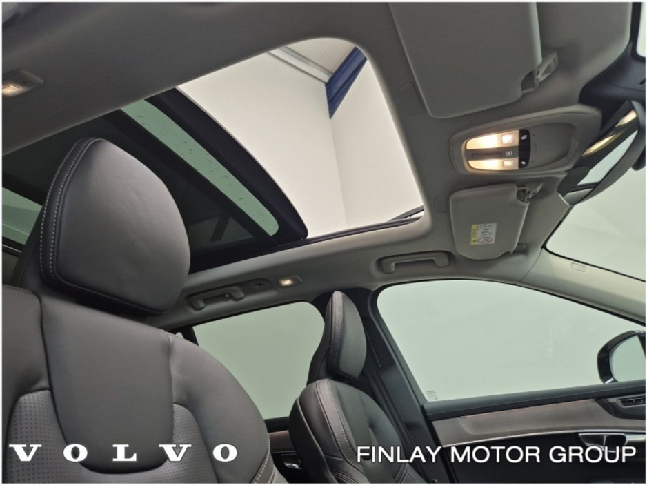 2026 Volvo XC90 - image 15