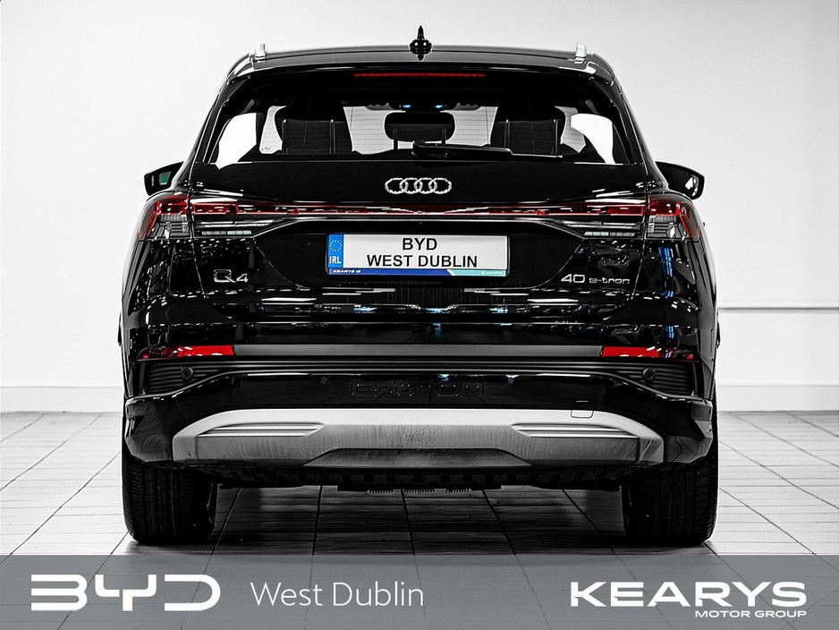 2022 Audi e-tron - image 6