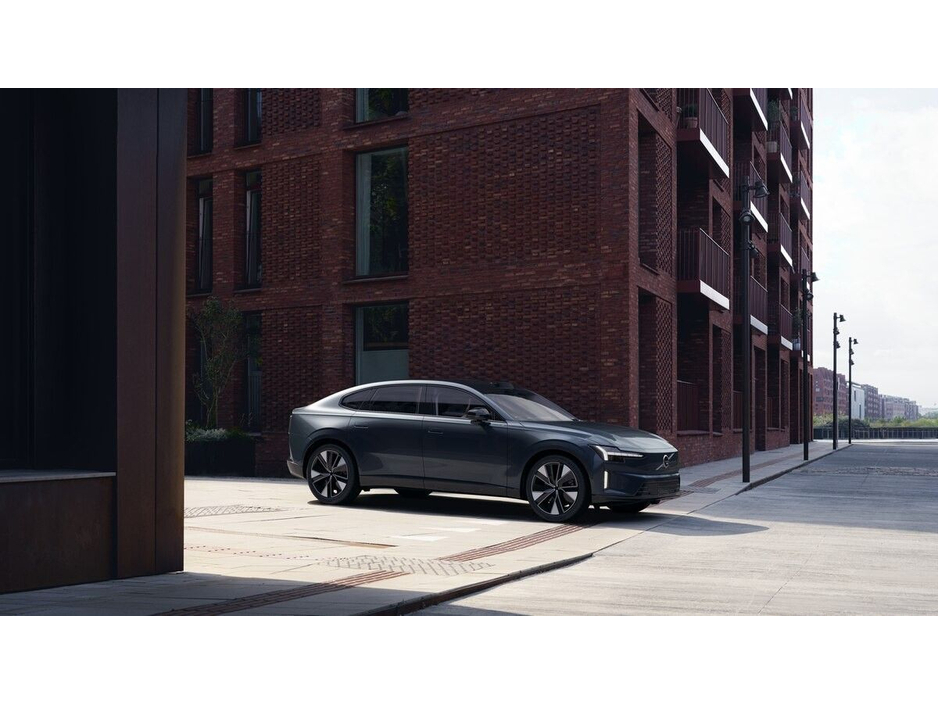 2026 Volvo ES90 - image 10