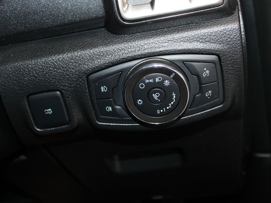 2022 Ford Ranger - image 25