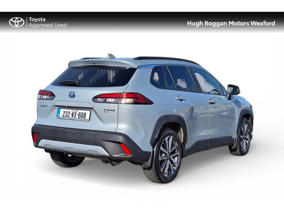 2023 Toyota Corolla Cross - image 2