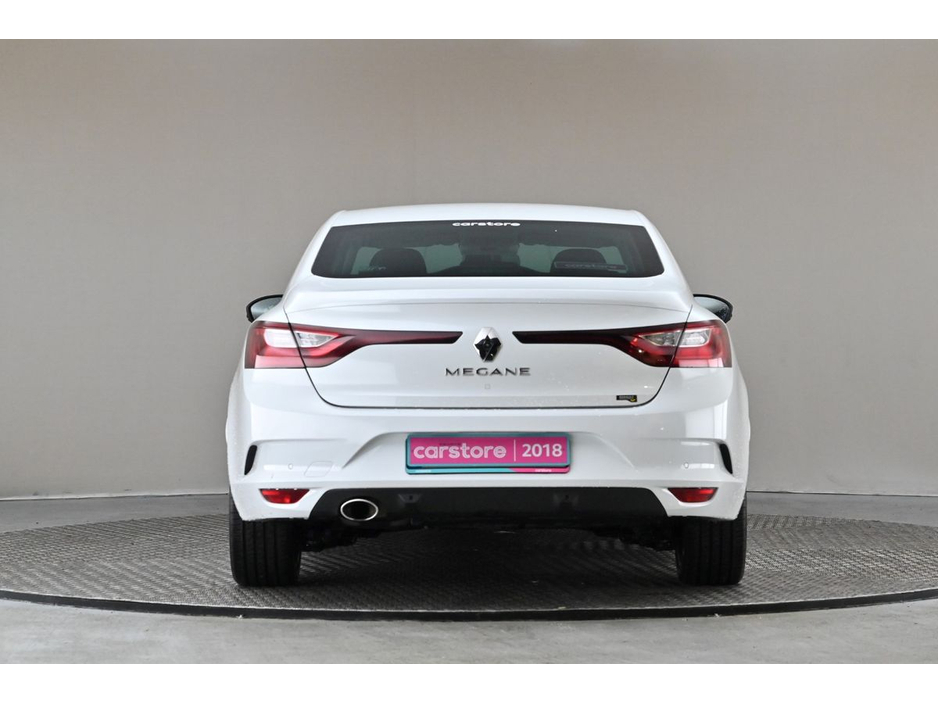 2018 Renault Megane - image 8