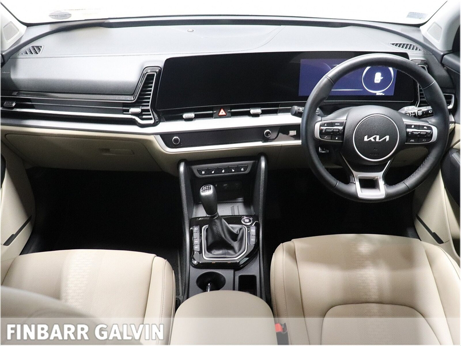 2023 Kia Sportage - image 4