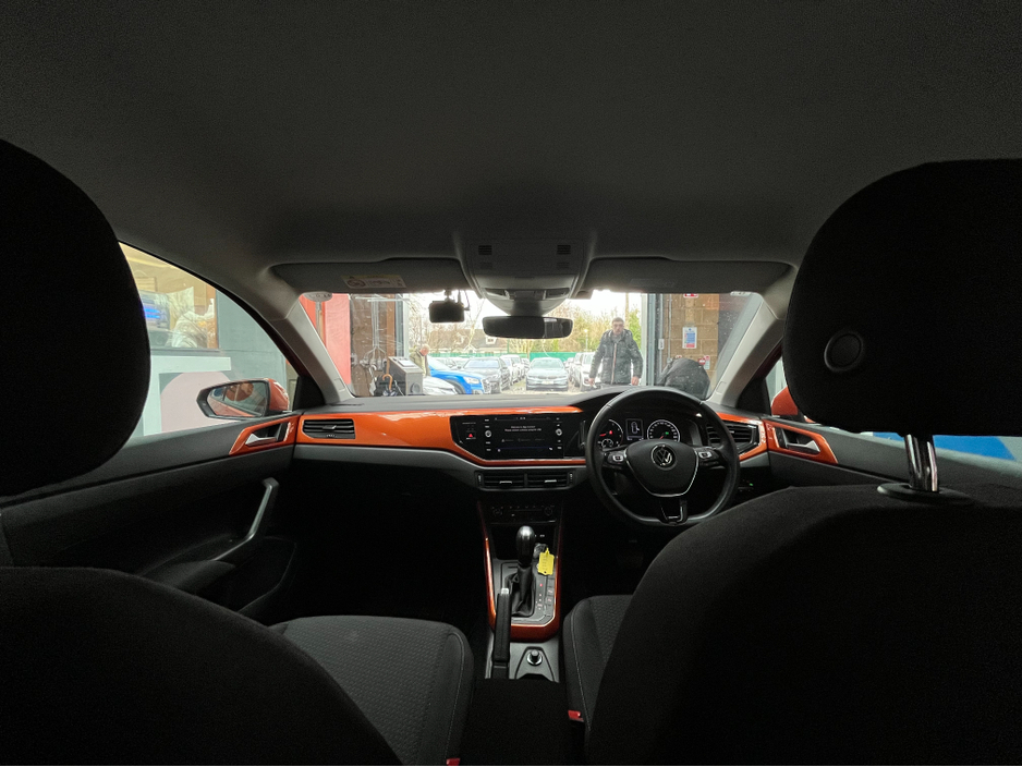 2021 Volkswagen Polo €19950 2021 VOLKSWAGEN POLO TSI COMFORT LINE 1.0 AUTOMATIC / CRUISE CONTROL / REVERSE CAMERA / APPLE CARPLAY AND MORE €19,950