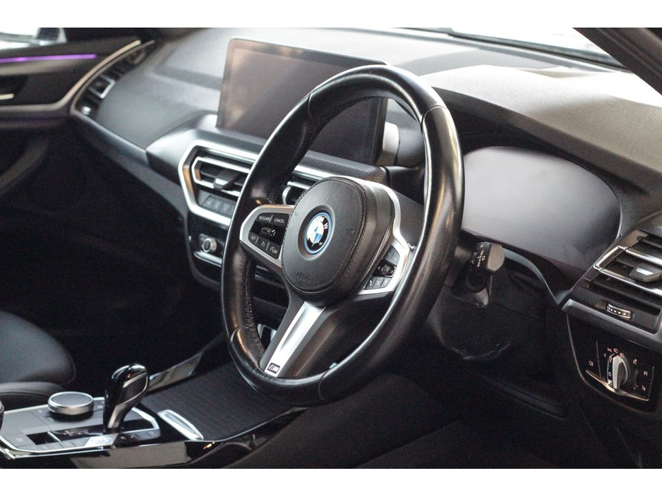 2022 BMW X3 30E M Sport xDrive €46,899