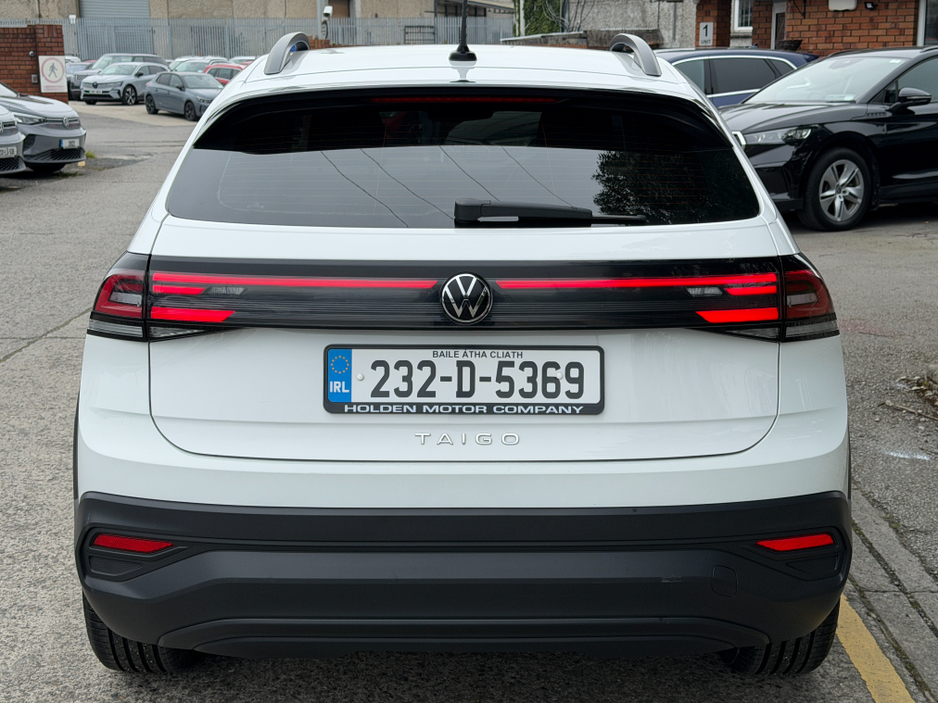 2023 Volkswagen Taigo - image 10